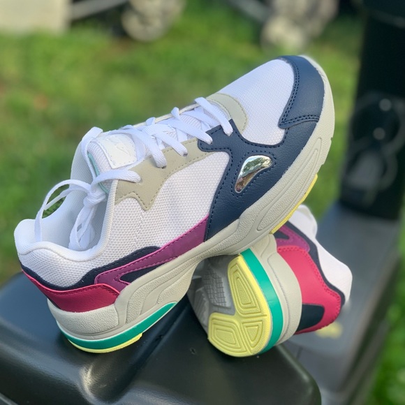 Avia Women's Memory Foam Aviator Athletics Shoes - Picture 3 of 10